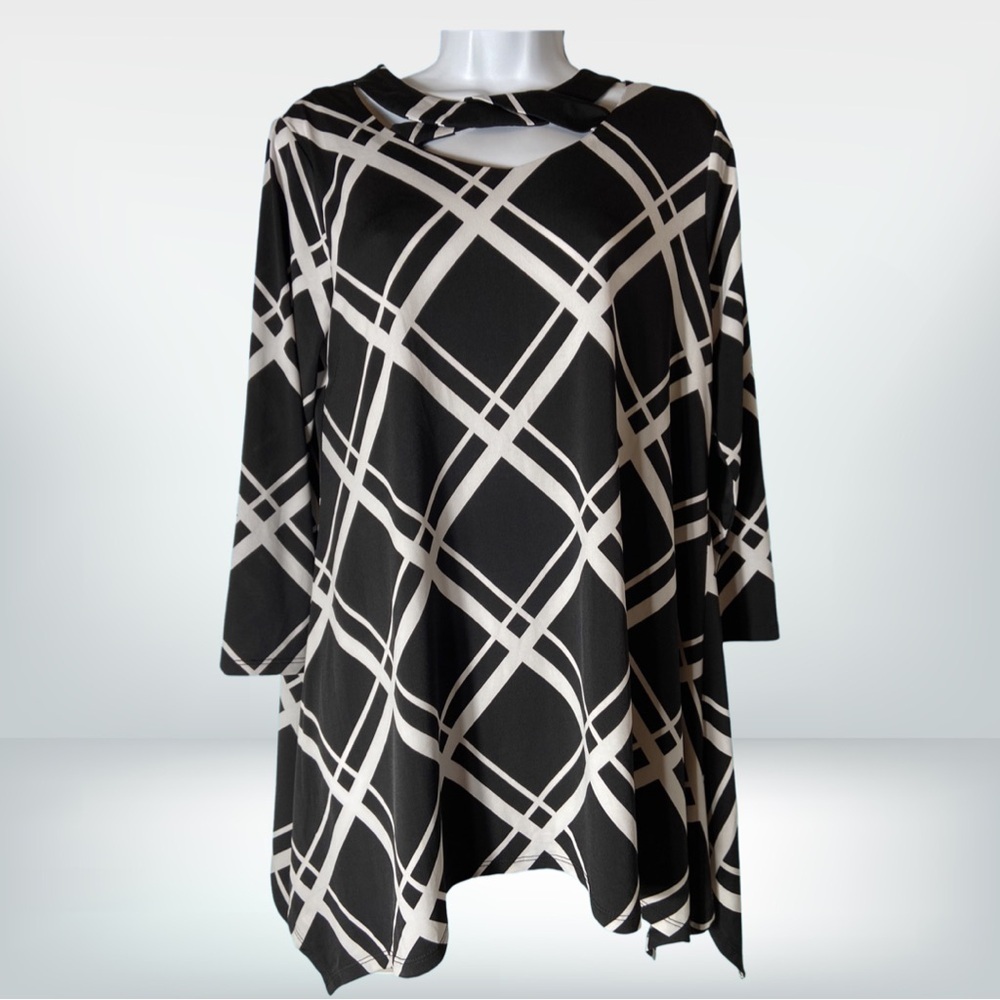 J/M Sportswear by Cato Love Affair Top Tunic Black/White Small NWT